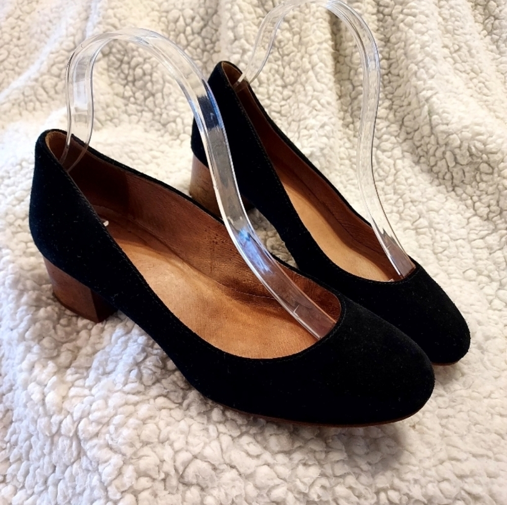 Madewell Black Suede Leather Slip On Pumps Round Wooden Heel Sz 6.5 Academia